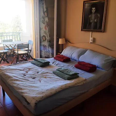4 Pers 1 Terrasse Et Piscine רוקברון-סור-ארז'נס