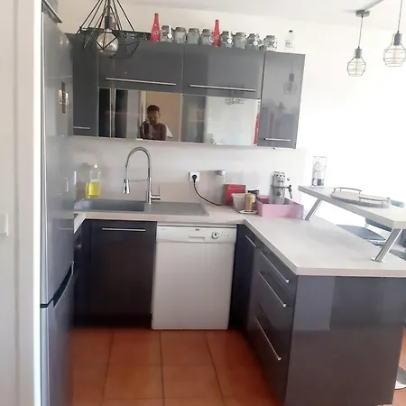 Апартаменты 4 Pers 1 Terrasse Et Piscine *
