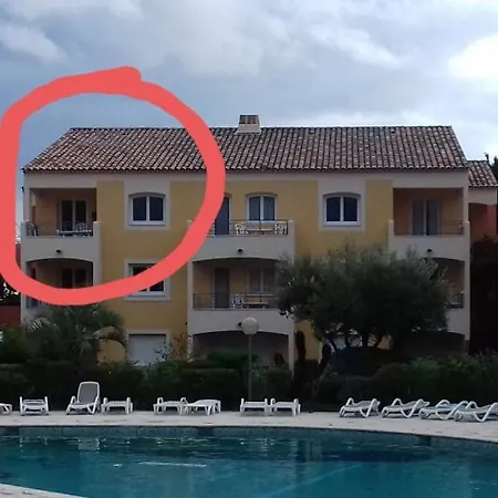 4 Pers. 1 Avec Piscine * Roquebrune-sur Argens
